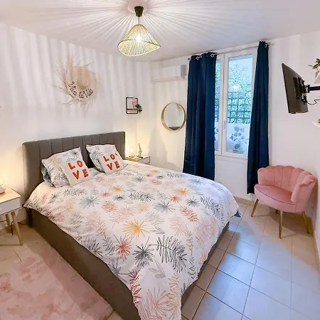 200 M De La Plage, Labellise 3 Etoiles Meuble De Tourisme Apartment *
